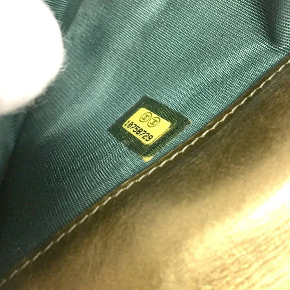 Auth Chanel Quilted Zip Around Long #20343C13 - Picture 11 of 11